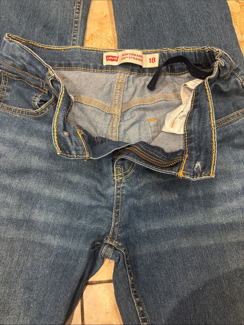 Levis classic straight